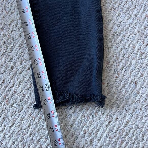 Agolde Mid Rise Feral Toni Jeans - Picture 3 of 15